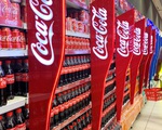Coca-Cola tạm dừng quảng cáo trên tất cả nền tảng truyền thông mạng xã hội