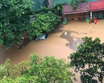 Mưa lớn ở Hà Giang, Lào Cai: Đường biến thành sông, 2 người tử vong