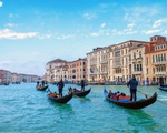 Kênh đào nổi tiếng nhất Italy không cho du khách lên thuyền Gondola nếu “thừa cân”