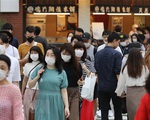 Số ca mắc COVID-19 tăng cao, Nhật Bản chưa tái ban bố tình trạng khẩn cấp