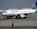 Nhiều hãng hàng không Mỹ bỏ phí đổi chuyến để thu hút khách hàng