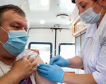 Nga xem xét cấp giấy chứng nhận cho những người được tiêm vaccine ngừa COVID-19