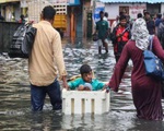 Mưa lớn kéo dài tại Ấn Độ khiến ít nhất 5 người thiệt mạng, hàng trăm ngôi nhà bị thiệt hại