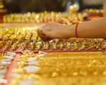 Giá vàng nhẫn thấp hơn vàng SJC 8 triệu đồng/lượng