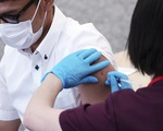 Nhật Bản chuẩn bị giường bệnh, tăng cường  tiêm vaccine phòng COVID-19 trước mùa đông