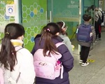 Học sinh Hàn Quốc được trở lại học trực tiếp toàn diện