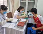 6 tình nguyện viên đầu tiên tiêm thử nghiệm vaccine COVIVAC