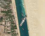 Nạo vét 2 bên bờ kênh Suez, tàu Ever Given đã nổi lên mặt nước