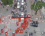 Vượt đèn đỏ “nhan nhản” giờ cao điểm ở Hà Nội: Phạt nguội sẽ là giải pháp?