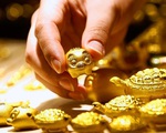 Giá vàng châu Á “áp sát” mốc 1.800 USD/ounce
