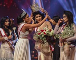 Hoa hậu Quý bà Sri Lanka bị giật vương miện khi đăng quang