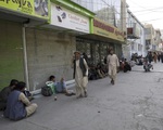 Một tuần sau khi lực lượng Taliban kiểm soát, khó khăn bủa vây người dân Afghanistan