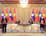 Chủ tịch nước Nguyễn Xuân Phúc hội đàm với Tổng Bí thư, Chủ tịch nước Lào
