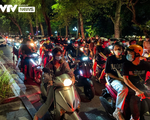 'Biển người' chơi Trung thu ở Hà Nội: Có đảm bảo an toàn phòng dịch?