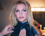 'Britney Spears bị kiểm soát và theo dõi dưới quyền giám hộ của bố ruột'