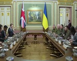 Thủ tướng Anh có chuyến thăm không báo trước tới Ukraine