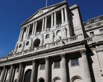 Ngân hàng Trung ương Anh tăng lãi suất cơ bản