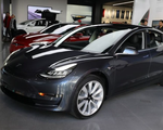 Tesla giảm giá một số mẫu ô tô tại Mỹ, Canada