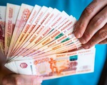 Russian Ruble Drops to New Low