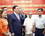 Chủ tịch Quốc hội gặp gỡ cán bộ, nhân viên Tổng lãnh sự quán Việt Nam tại Pakse