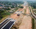 Bộ GTVT: TP Hồ Chí Minh cần bàn giao dứt điểm mặt bằng cao tốc Bến Lức - Long Thành