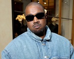 Kanye West cáo buộc Adidas 'bắt chước' mẫu giày Yeezy của mình