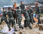Miền Nam Trung Quốc hứng chịu mưa lớn gây lũ lụt nghiêm trọng