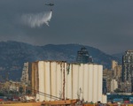 Lebanon: Kho chứa ngũ cốc sụp đổ tại cảng Beirut sau trận hỏa hoạn kéo dài nhiều tuần