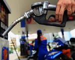 Vì sao giá dầu đắt hơn xăng?