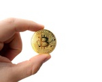 Giá Bitcoin cao nhất 9 tháng
