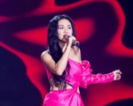 Văn Mai Hương lần đầu hát live “Đại minh tinh” trên sân khấu Vietnam Idol