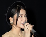 Bảo Yến Rosie của Giọng hát Việt 2019 tái xuất với MV 'Mời buồn sang chơi'