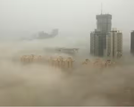 Trung Quốc cảnh báo cao nhất về sương mù