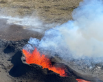 Iceland chuẩn bị ứng phó núi lửa phun trào sau khoảng 800 trận động đất trong 14 giờ