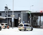 Phần Lan mở lại một phần biên giới với Nga