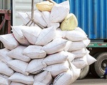 Giá gạo xuất khẩu của Việt Nam liên tục lập đỉnh