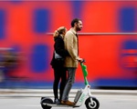 Người dân Pháp nhất trí cấm xe scooter điện