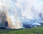 Cháy rừng lan rộng tại Canada khi kỷ lục nhiệt độ bị phá vỡ bởi sóng nhiệt