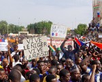 Niger cấm xuất khẩu uranium và vàng sang Pháp