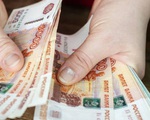 Đồng Ruble giảm xuống mức thấp nhất trong hơn 16 tháng