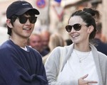 Cuộc sống xa hoa của vợ chồng Song Joong Ki hậu sinh con