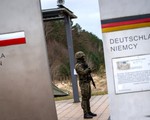 Đức cân nhắc kiểm soát biên giới với Ba Lan và Cộng hòa Czech