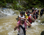 Số người di cư qua Darien Gap (Panama) vượt 400.000, lên mức cao kỷ lục