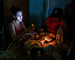 Người dân Cuba chật vật vì thiếu điện và nhiên liệu