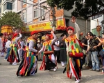 Độc đáo điệu múa bồng làng Triều Khúc