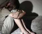 Bắt 7 đối tượng để điều tra về hành vi hiếp dâm bé gái 15 tuổi