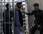 Afghanistan phóng thích 65 tù nhân Taliban