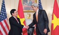 US Secretary of State visits Vietnam