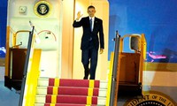 President Obama begins Vietnam visit