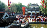 Giong Festival opens in Hanoi